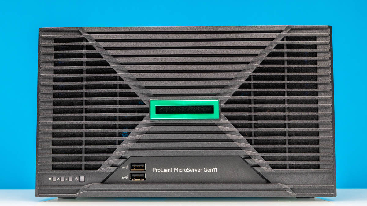 HPE ProLiant MicroServer Gen11 — old koʻrinishi